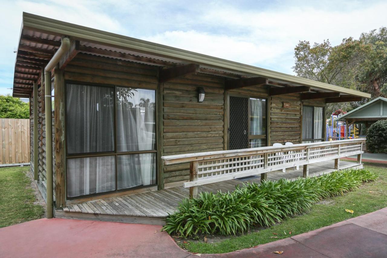 Lazy Acre Log Cabins Lakes Entrance Pokoj fotografie