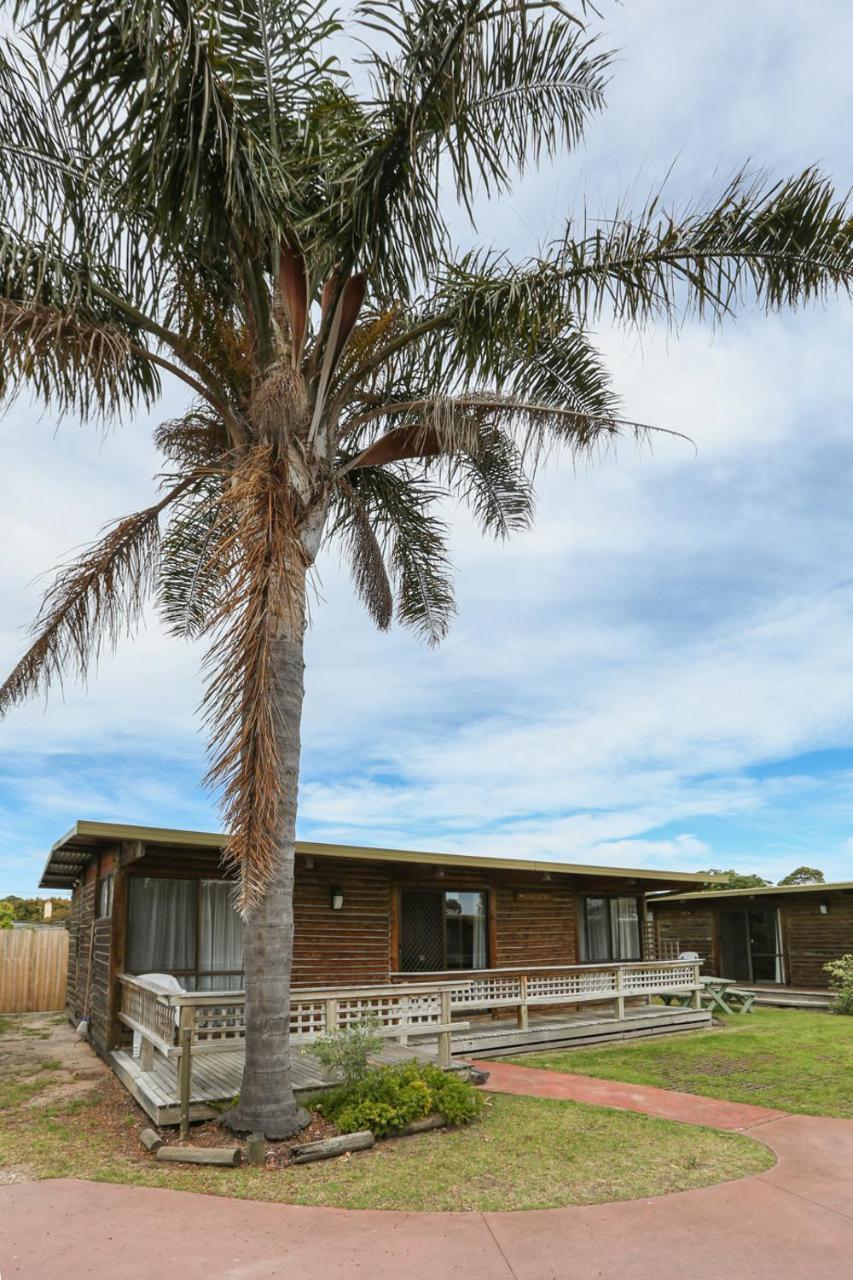 Lazy Acre Log Cabins Lakes Entrance Exteriér fotografie